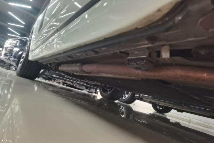 Used Lynk & Co 09 EM-P 2023 2.0TD EM-P Long-Range Version PM Six-Seater Left Side Sill