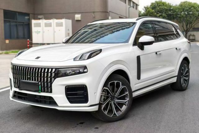 Used Lynk & Co 09 EM-P 2023 2.0TD EM-P Long-Range Version PM 7-Seater