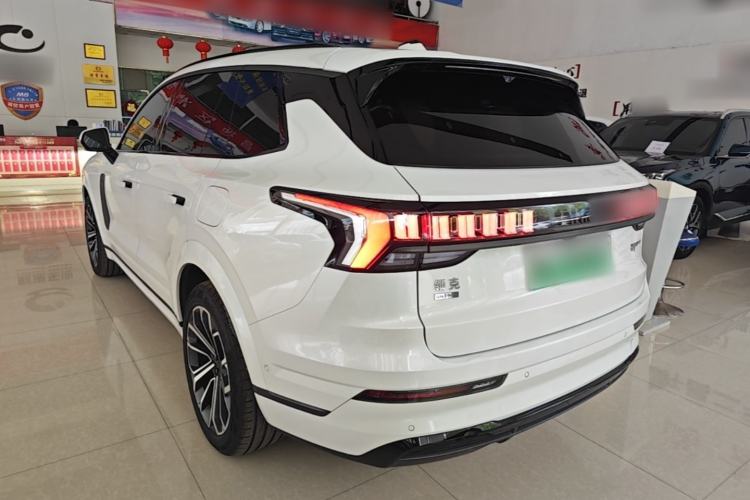 Used Lynk & Co 09 EM-P 2023 2.0TD EM-P Long-Range Version PM 7-Seater Rear Left 45 Deg