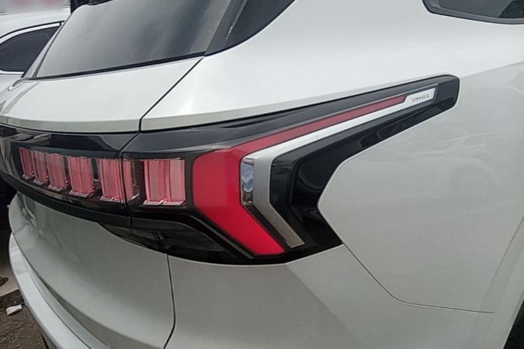Used Lynk & Co 09 EM-P 2023 2.0TD EM-P Long-Range Version PM 7-Seater Right Rear Taillight