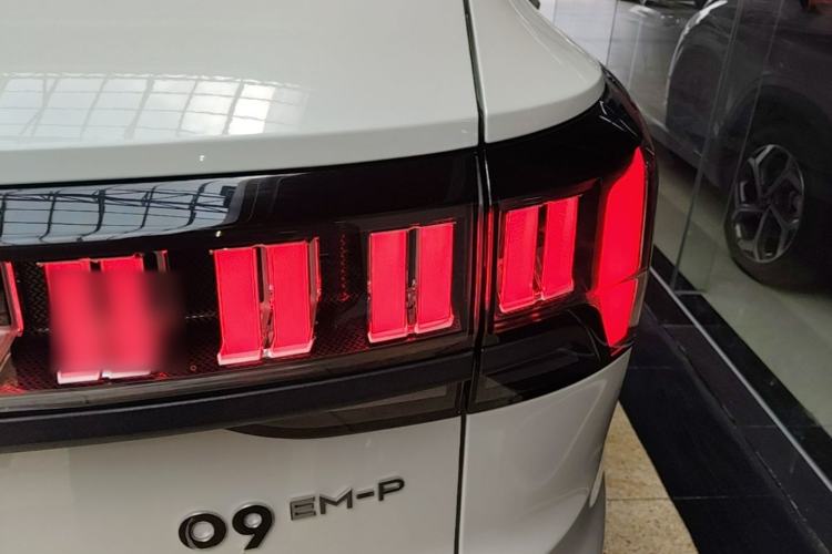 Used Lynk & Co 09 EM-P 2023 2.0TD EM-P Long-Range Version PM Six-Seater Right Rear Taillight