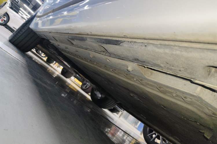 Used Lynk & Co 09 EM-P 2023 2.0TD EM-P Long-Range Version AM Six-Seater Right Side Sill