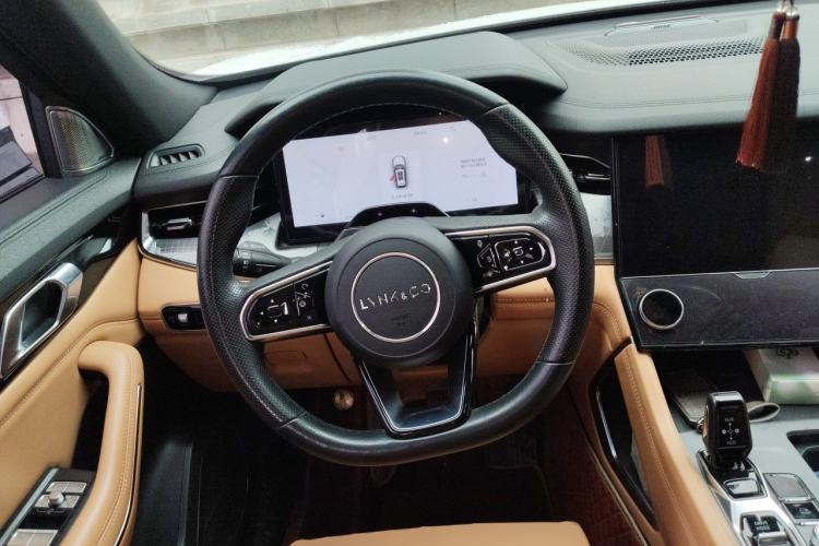 Used Lynk & Co 09 EM-P 2023 2.0TD EM-P Long-Range Version PM Six-Seater Steering Wheel
