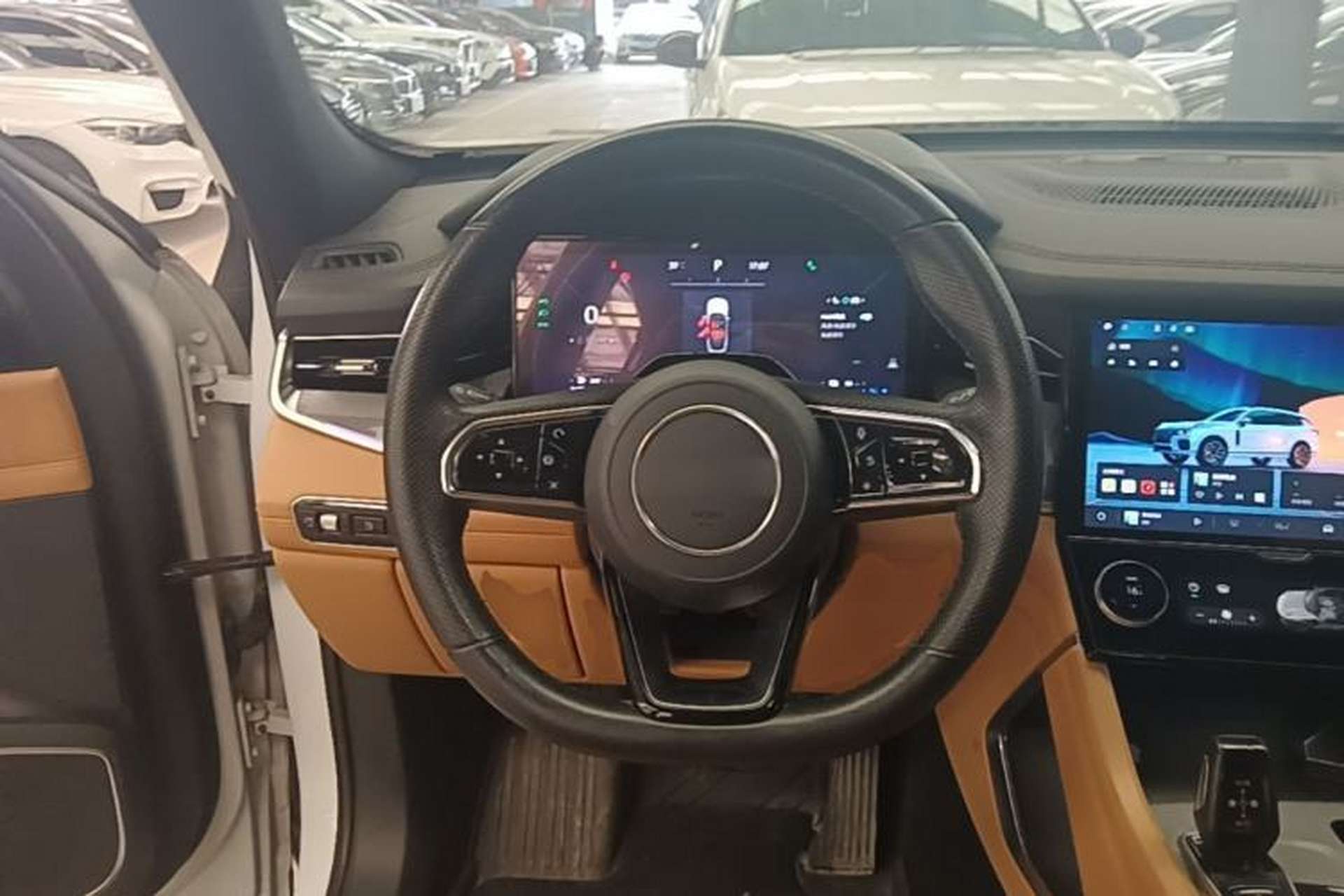Used Lynk & Co 09 EM-P 2023 2.0TD EM-P Long-Range Version PM 7-Seater Steering Wheel