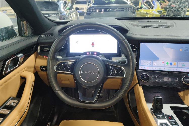 Used Lynk & Co 09 EM-P 2023 2.0TD EM-P Long-Range Version AM Six-Seater Steering Wheel