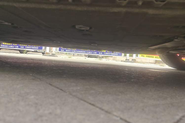 Used Lynk & Co 09 EM-P 2024 2.0TD EM-P Four-Wheel Drive PRO Seven-Seater Chassis Front Right