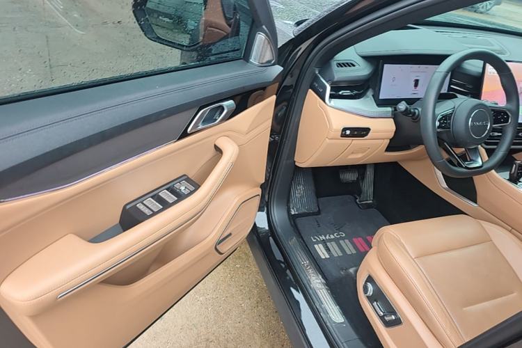 Used Lynk & Co 09 EM-P 2024 2.0TD EM-P Four-Wheel Drive HALO Six-Seater Driver Seat