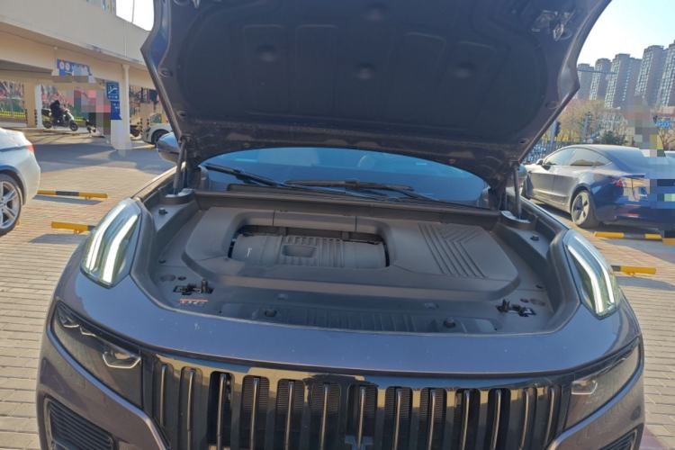 Used Lynk & Co 09 EM-P 2024 2.0TD EM-P Four-Wheel Drive HALO Six-Seater Engine Bay