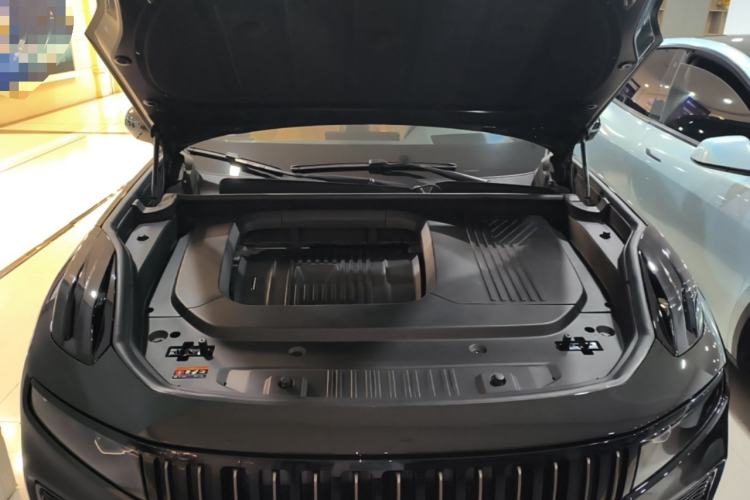 Used Lynk & Co 09 EM-P 2024 2.0TD EM-P Four-Wheel Drive ULTRA Six-Seater Engine Bay