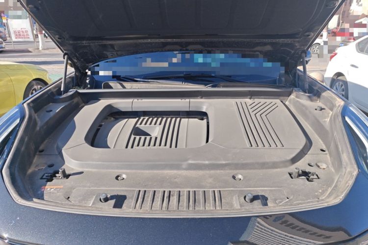Used Lynk & Co 09 EM-P 2024 2.0TD EM-P Four-Wheel Drive HALO Six-Seater Engine Bay