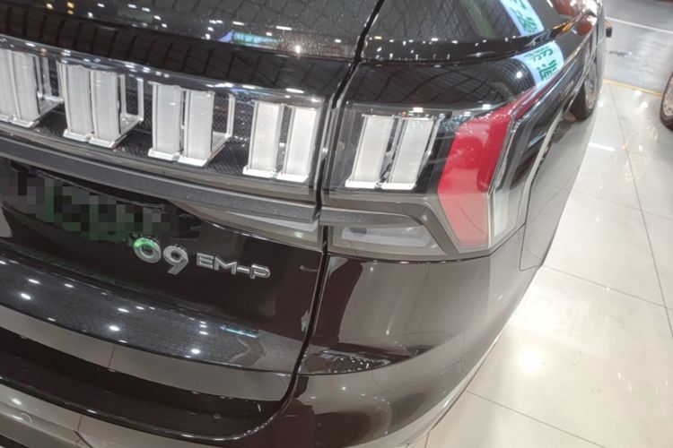 Used Lynk & Co 09 EM-P 2024 2.0TD EM-P Four-Wheel Drive ULTRA Six-Seater Exterior 3
