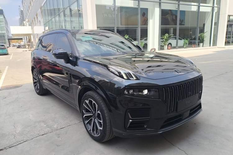 Used Lynk & Co 09 EM-P 2024 2.0TD EM-P Four-Wheel Drive ULTRA Six-Seater Front Right 45 Deg