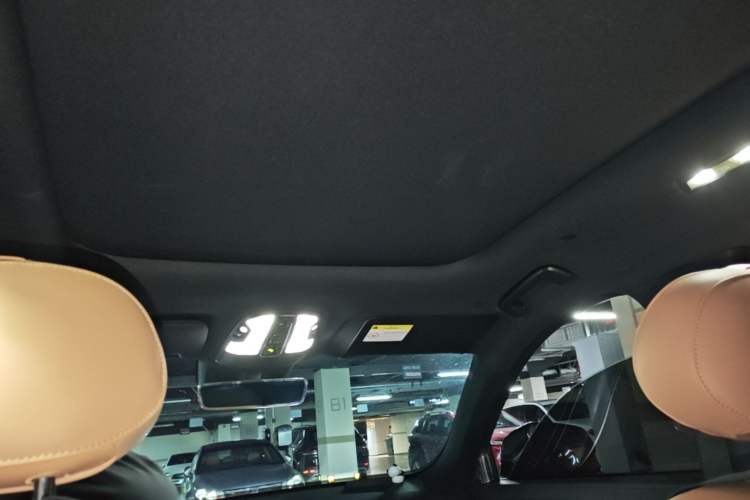 Used Lynk & Co 09 EM-P 2024 2.0TD EM-P Four-Wheel Drive ULTRA Six-Seater Headliner