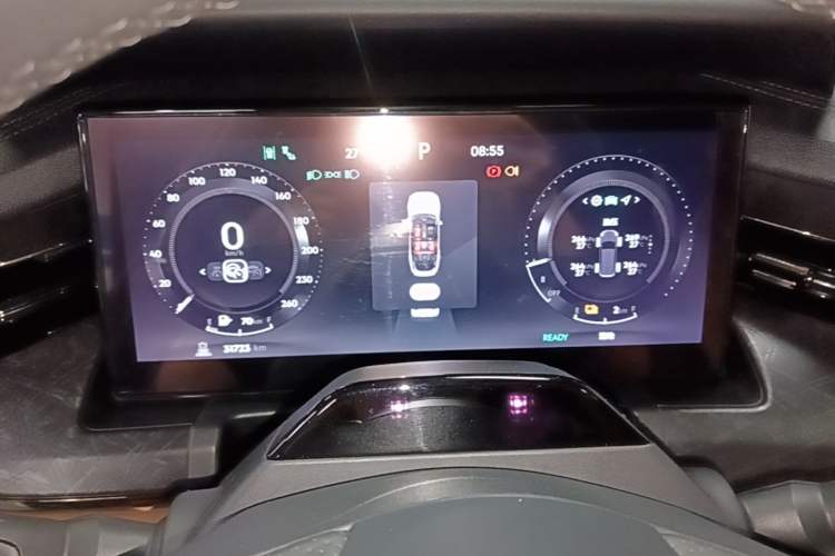 Used Lynk & Co 09 EM-P 2024 2.0TD EM-P Four-Wheel Drive HALO Six-Seater Instrument Cluster
