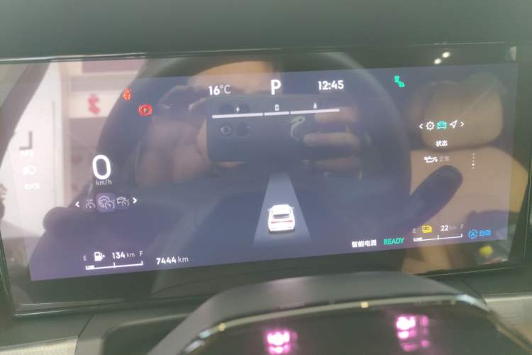 Used Lynk & Co 09 EM-P 2024 2.0TD EM-P Four-Wheel Drive ULTRA Six-Seater Instrument Cluster