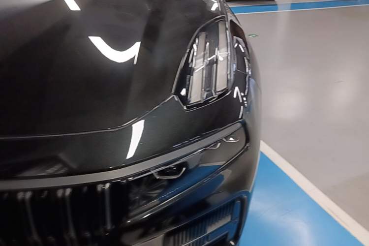 Used Lynk & Co 09 EM-P 2024 2.0TD EM-P Four-Wheel Drive HALO Six-Seater Left Front Headlight