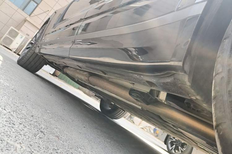 Used Lynk & Co 09 EM-P 2024 2.0TD EM-P Four-Wheel Drive ULTRA Six-Seater Left Side Sill