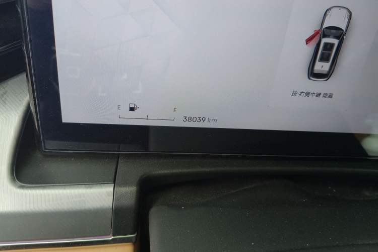 Used Lynk & Co 09 EM-P 2024 2.0TD EM-P Four-Wheel Drive PRO Seven-Seater Odometer Close Up