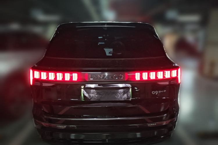 Used Lynk & Co 09 EM-P 2024 2.0TD EM-P Four-Wheel Drive ULTRA Six-Seater Rear