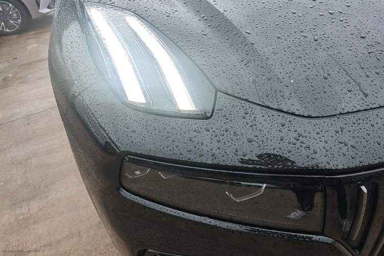 Used Lynk & Co 09 EM-P 2024 2.0TD EM-P Four-Wheel Drive HALO Six-Seater Right Front Headlight