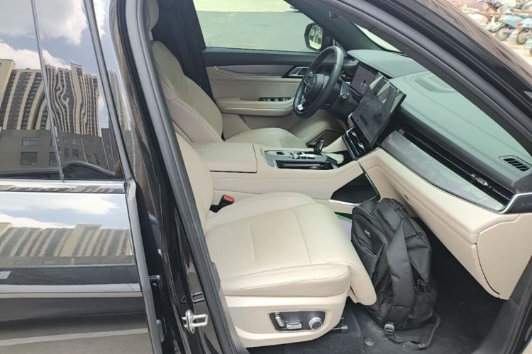 Used Lynk & Co 09 EM-P 2024 2.0TD EM-P Four-Wheel Drive ULTRA Six-Seater Right Front Seat
