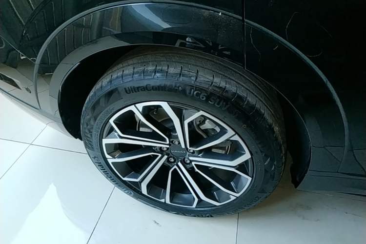 Used Lynk & Co 09 EM-P 2024 2.0TD EM-P Four-Wheel Drive HALO Six-Seater Right Rear Wheel Hub