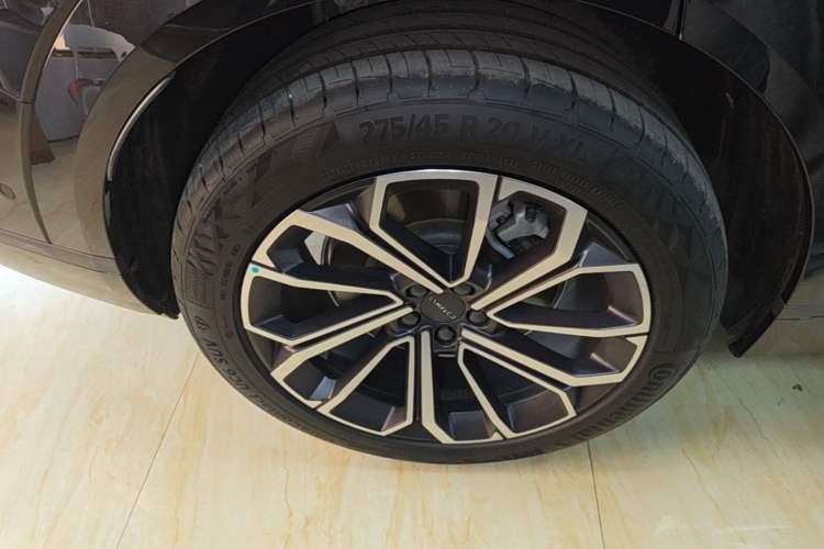 Used Lynk & Co 09 EM-P 2024 2.0TD EM-P Four-Wheel Drive HALO Six-Seater Right Rear Wheel Hub