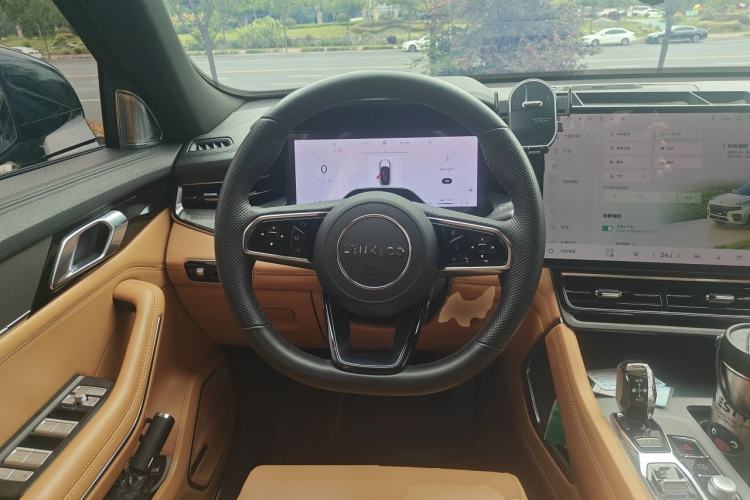 Used Lynk & Co 09 EM-P 2024 2.0TD EM-P Four-Wheel Drive PRO Seven-Seater Steering Wheel