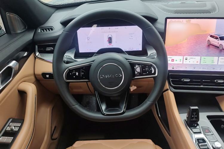 Used Lynk & Co 09 EM-P 2024 2.0TD EM-P Four-Wheel Drive HALO Six-Seater Steering Wheel