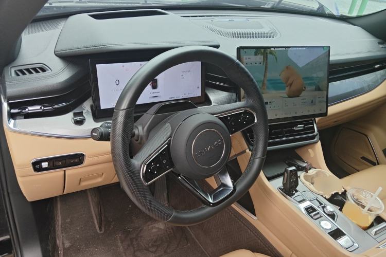 Used Lynk & Co 09 EM-P 2024 2.0TD EM-P Four-Wheel Drive ULTRA Six-Seater Steering Wheel