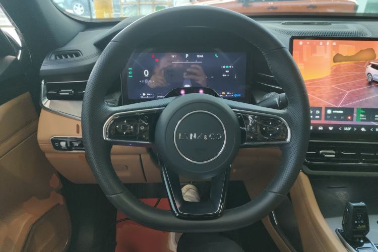Used Lynk & Co 09 EM-P 2024 2.0TD EM-P Four-Wheel Drive ULTRA Six-Seater Steering Wheel