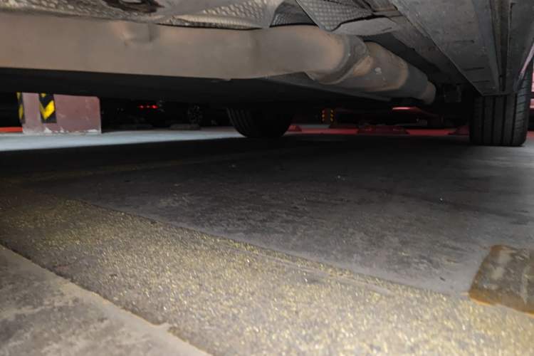 Used Lynk & Co 09 EM-P 2024 2.0TD EM-P Four-Wheel Drive ULTRA Six-Seater Chassis Front Left