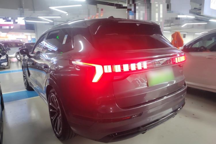 Used Lynk & Co 09 EM-P 2024 2.0TD EM-P Four-Wheel Drive ULTRA Six-Seater Exterior 3