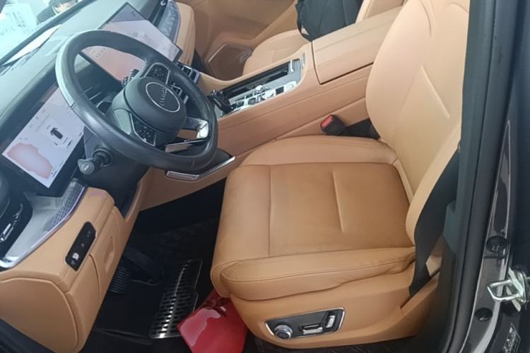 Used Lynk & Co 09 EM-P 2024 2.0TD EM-P Four-Wheel Drive ULTRA Six-Seater Left Front Seat