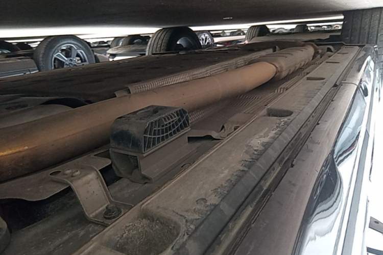 Used Lynk & Co 09 EM-P 2024 2.0TD EM-P Four-Wheel Drive HALO Six-Seater Left Side Sill