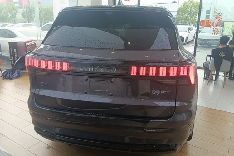 Used Lynk & Co 09 EM-P 2024 2.0TD EM-P Four-Wheel Drive ULTRA Six-Seater Rear