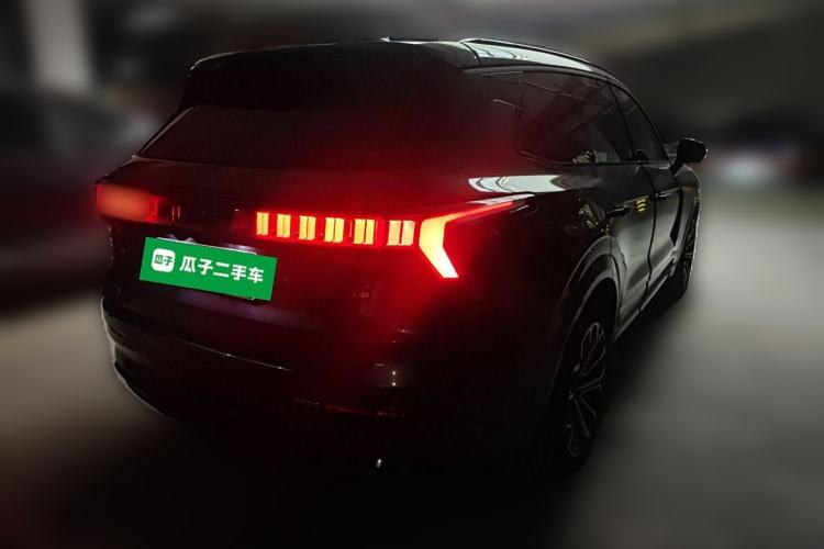 Used Lynk & Co 09 EM-P 2024 2.0TD EM-P Four-Wheel Drive ULTRA Six-Seater Rear Right 45 Deg