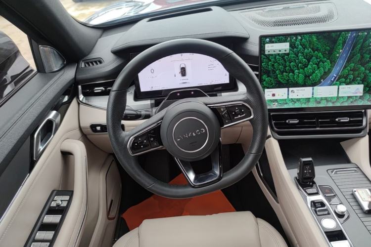 Used Lynk & Co 09 EM-P 2024 2.0TD EM-P Four-Wheel Drive HALO Six-Seater Steering Wheel