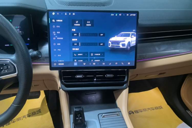Used Lynk & Co 09 EM-P 2024 2.0TD EM-P Four-Wheel Drive ULTRA Six-Seater Audio And AC Panel