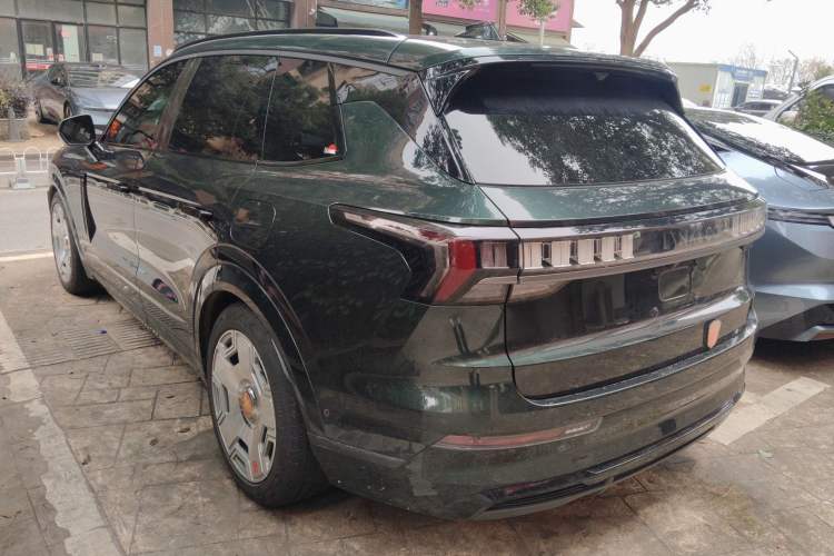 Used Lynk & Co 09 EM-P 2024 2.0TD EM-P Four-Wheel Drive ULTRA Six-Seater Exterior 2