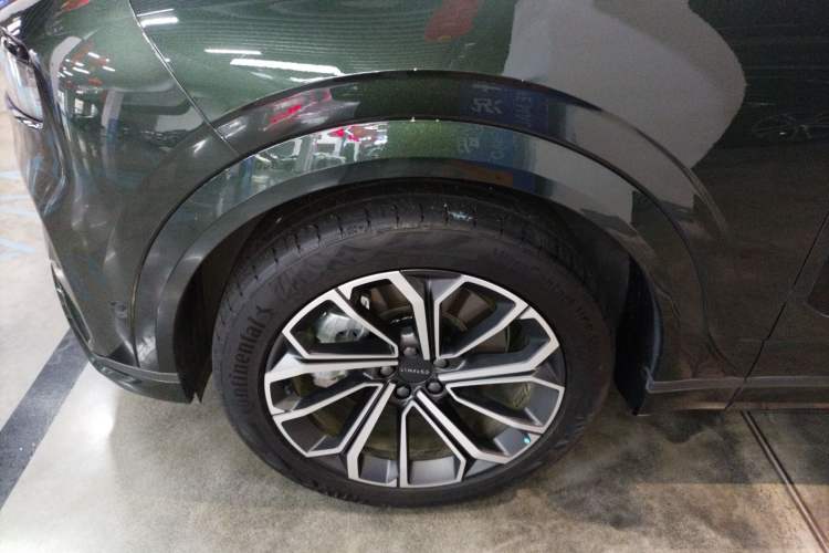 Used Lynk & Co 09 EM-P 2024 2.0TD EM-P Four-Wheel Drive HALO Six-Seater Exterior 3