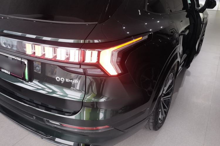 Used Lynk & Co 09 EM-P 2024 2.0TD EM-P Four-Wheel Drive ULTRA Six-Seater Exterior 6