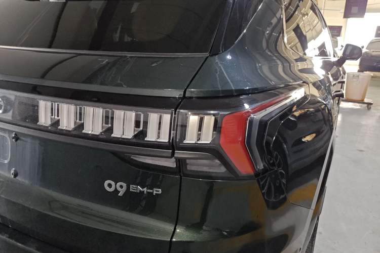 Used Lynk & Co 09 EM-P 2024 2.0TD EM-P Four-Wheel Drive ULTRA Six-Seater Exterior 6