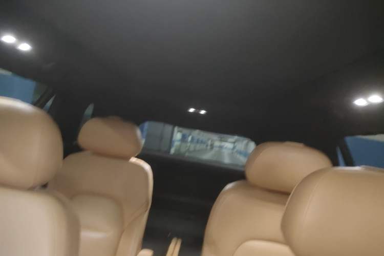 Used Lynk & Co 09 EM-P 2024 2.0TD EM-P Four-Wheel Drive ULTRA Six-Seater Headliner