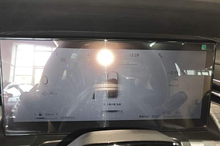 Used Lynk & Co 09 EM-P 2024 2.0TD EM-P Four-Wheel Drive ULTRA Six-Seater Instrument Cluster