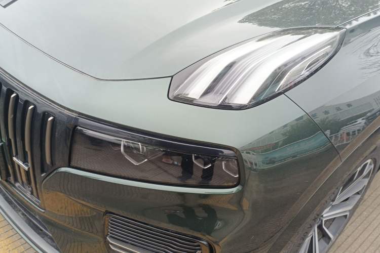 Used Lynk & Co 09 EM-P 2024 2.0TD EM-P Four-Wheel Drive ULTRA Six-Seater Left Front Headlight