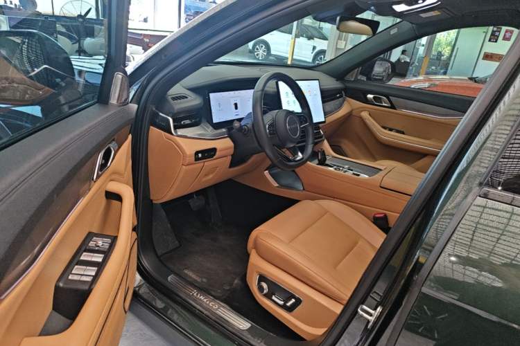 Used Lynk & Co 09 EM-P 2024 2.0TD EM-P Four-Wheel Drive HALO Six-Seater Left Front Seat