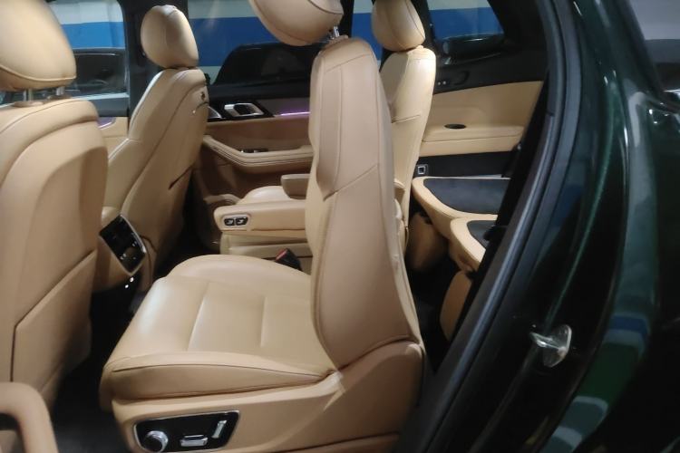 Used Lynk & Co 09 EM-P 2024 2.0TD EM-P Four-Wheel Drive ULTRA Six-Seater Left Rear Seat