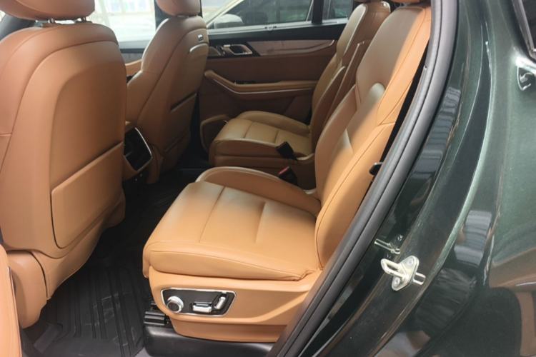 Used Lynk & Co 09 EM-P 2024 2.0TD EM-P Four-Wheel Drive ULTRA Six-Seater Left Rear Seat
