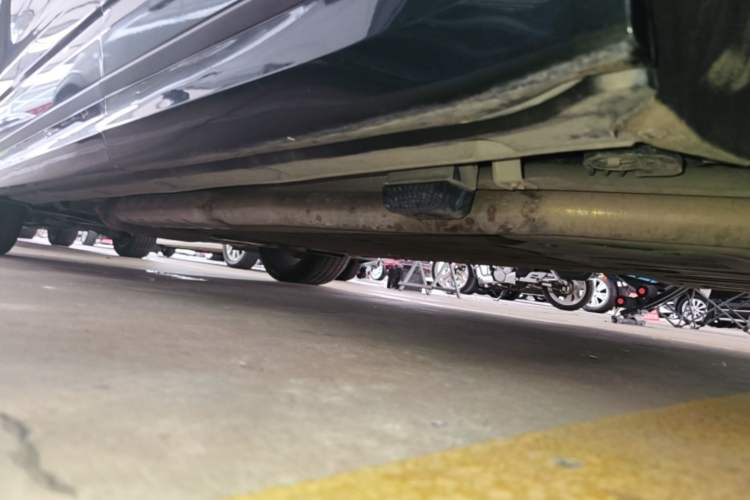 Used Lynk & Co 09 EM-P 2024 2.0TD EM-P Four-Wheel Drive ULTRA Six-Seater Left Side Sill